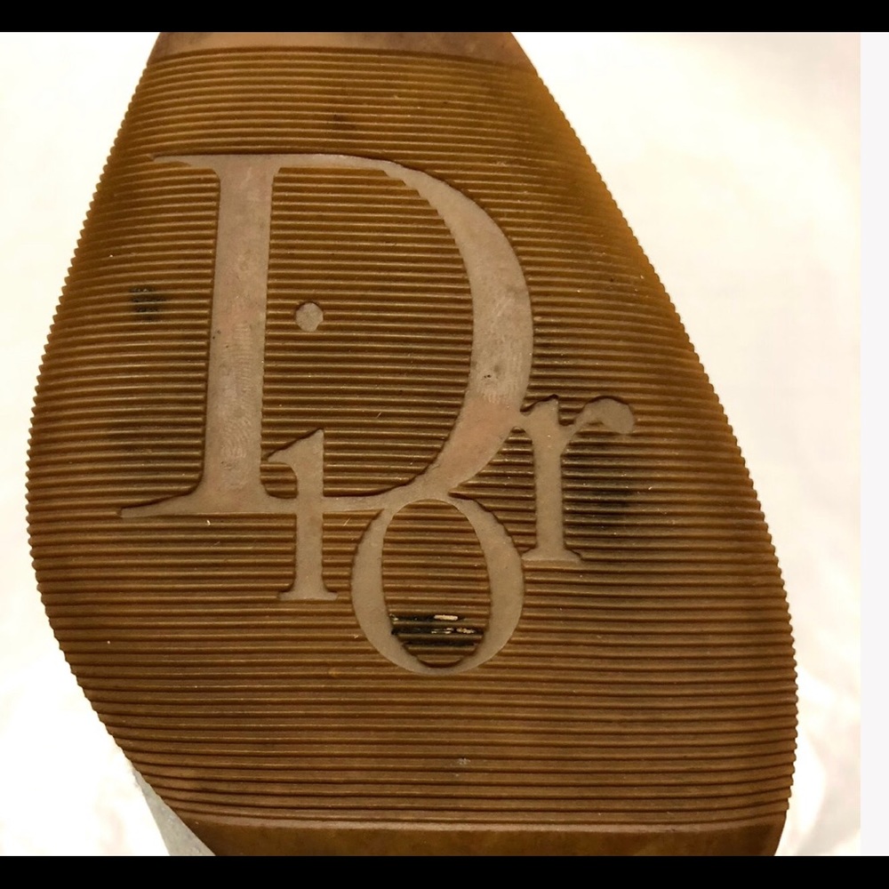 Christian Dior Pumps - Picture 4 of 7